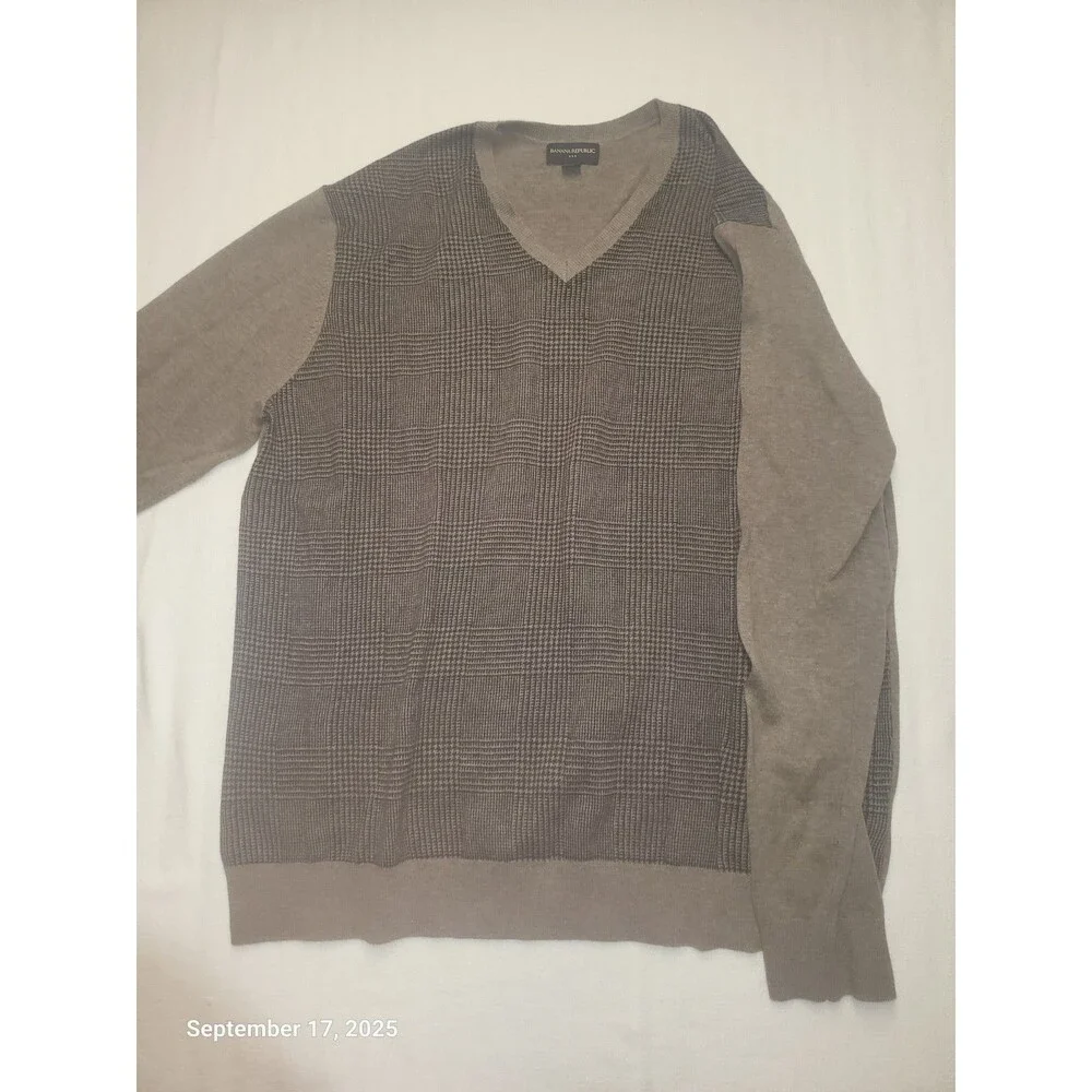 Banana Republic Mens Sweater Size XL EUC